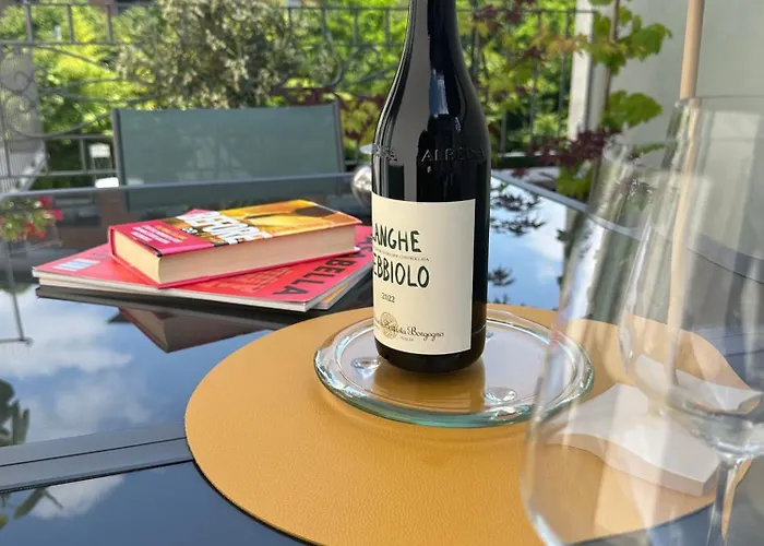 Civico8a - Centro Di Alba, Langhe